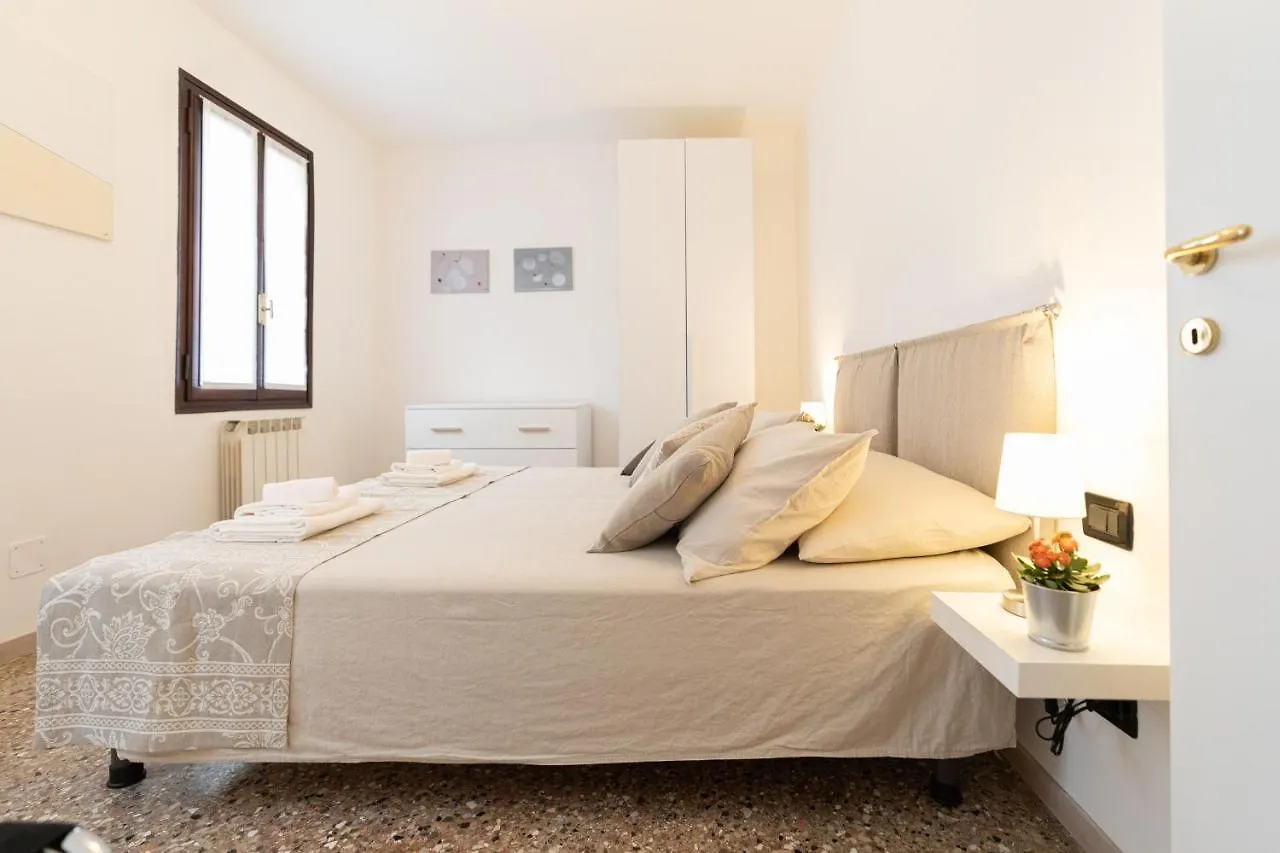 Apartment Appartamento A Pochi Passi Dalla Biennale Venice